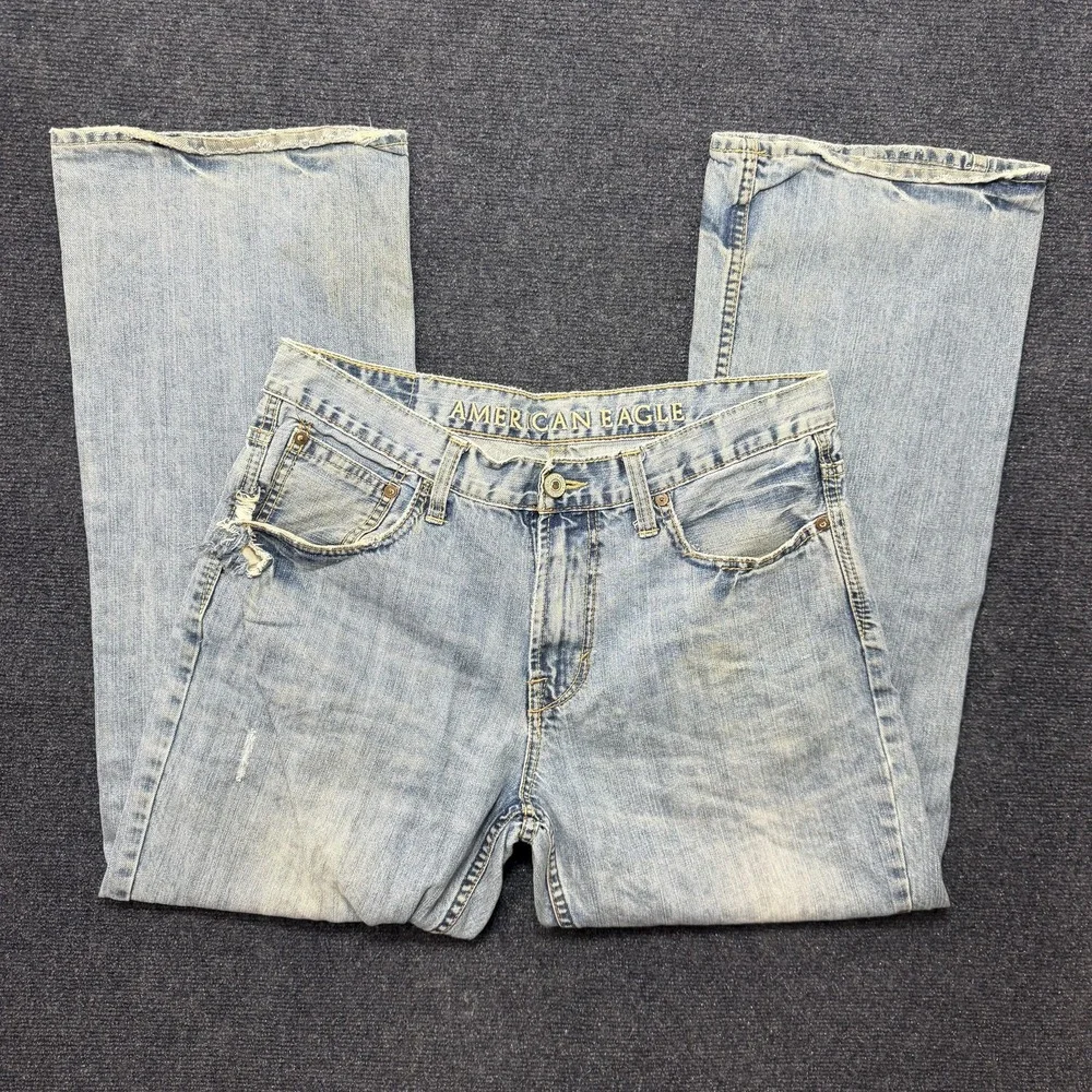 Y2K American Eagle Jeans Mens 33x30 Light Wash Denim Relaxed Straight Distressed